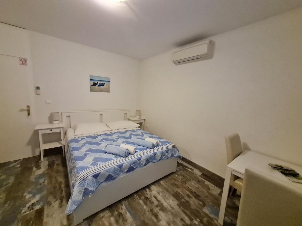 Rooms Andelka Bol Phòng bức ảnh